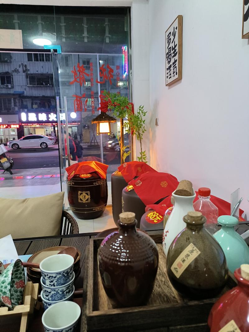 四川高粱酒三代传承自制酿酒欢迎抢购