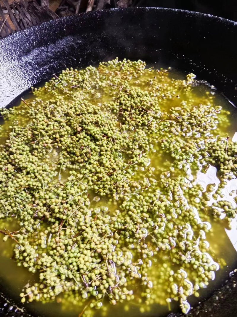 精品青花椒，颜色好质量优，常年供应，山东。欢迎进店选购