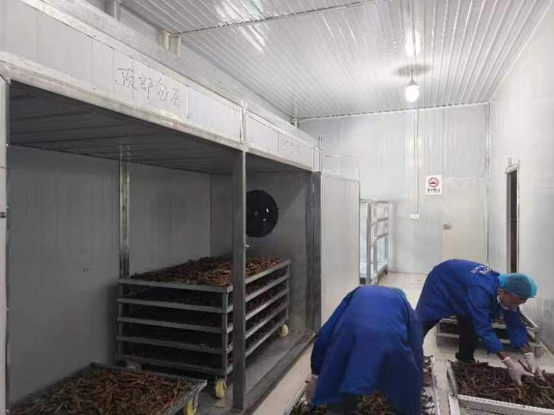 云南毛驴干巴驴肉干纯干香辣味批发量大从优来电洽谈