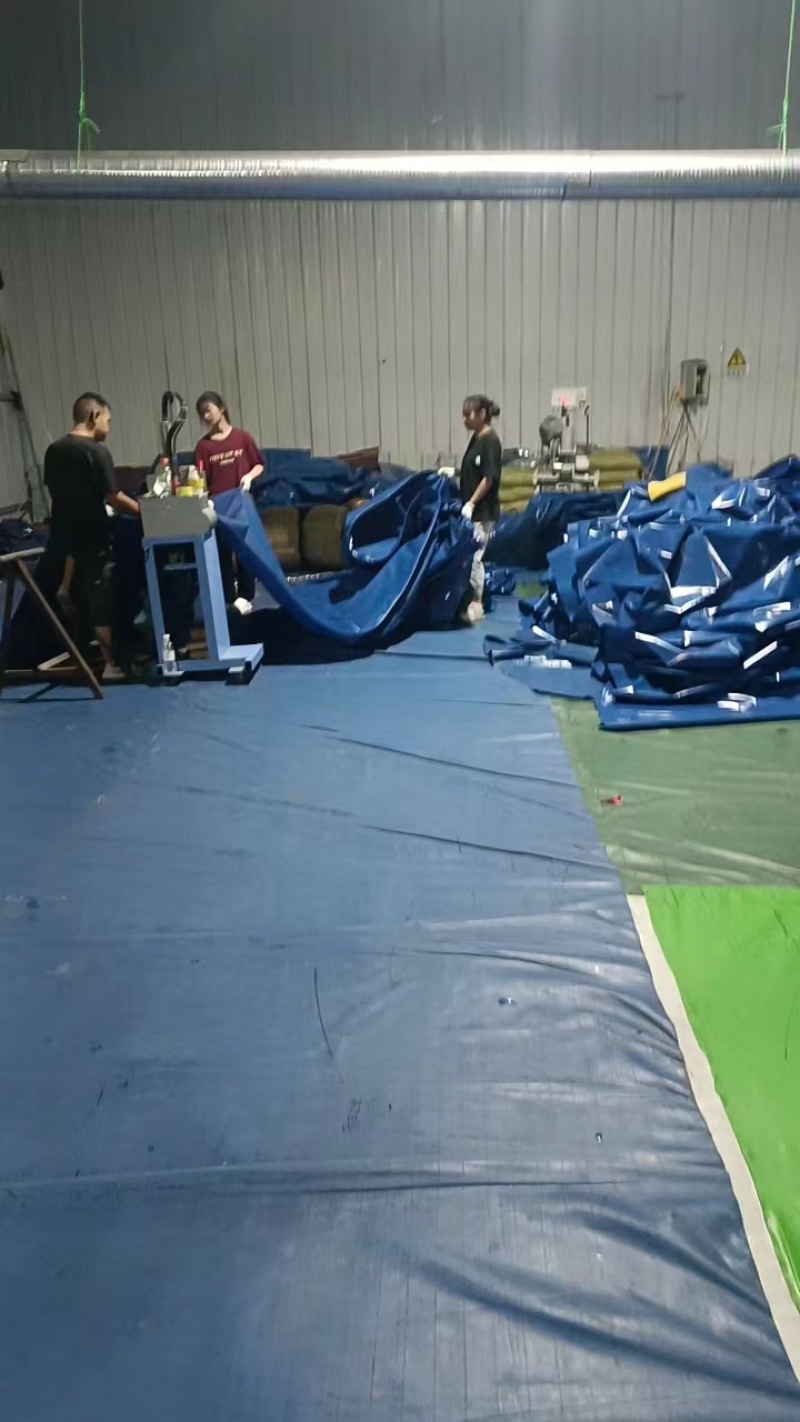 镀锌板养殖鱼桶高密度刀刮布养殖池水产育苗用养殖桶厂家直发