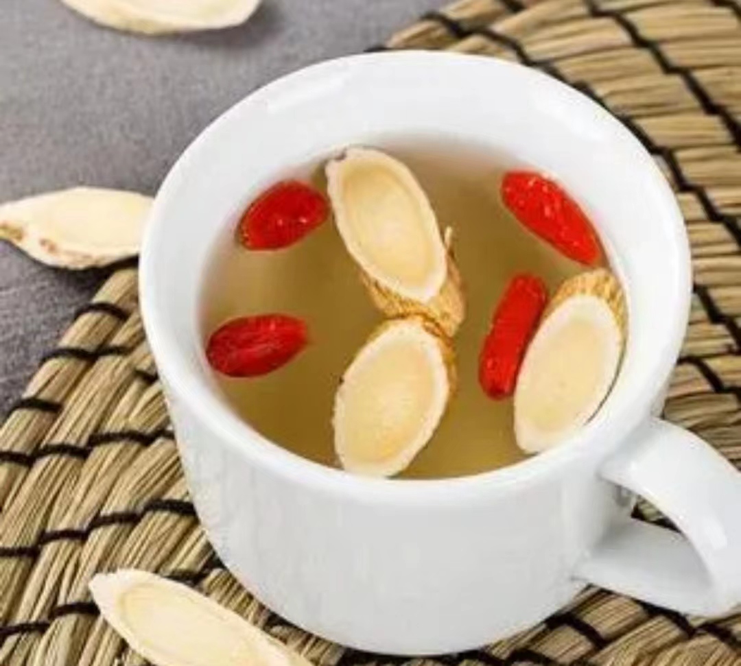 枸杞黄芪茶
