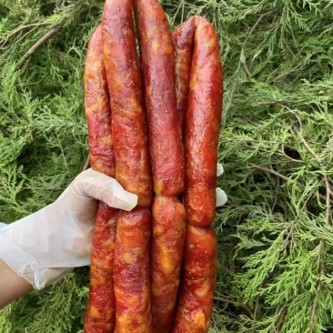 四川精品腊肠，味道鲜，品质好，价格低，欢迎选购