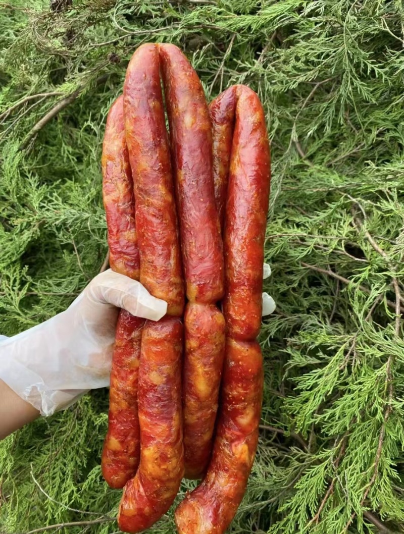 四川精品腊肠，味道鲜，品质好，价格低，欢迎选购