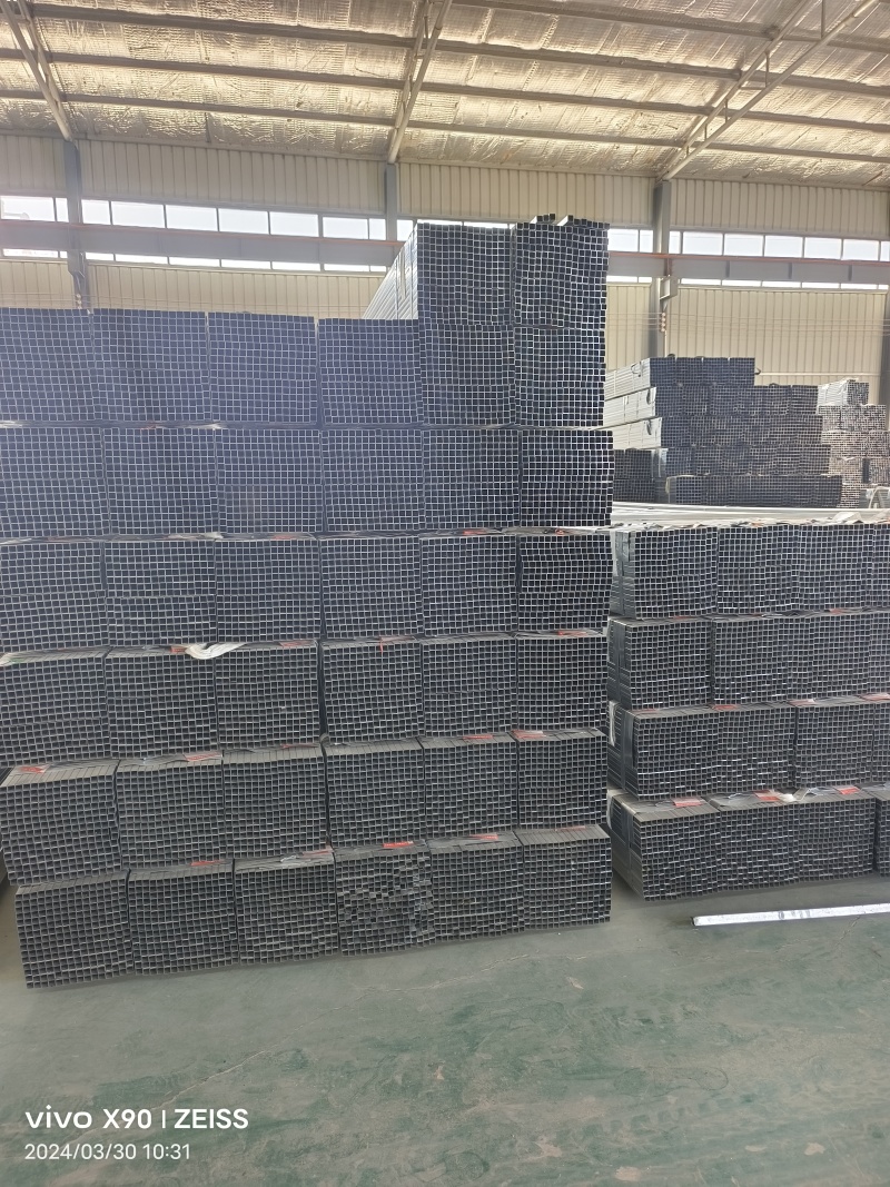 薄壁的圆管和方管市场管材可定制，厚度0.35至2.0