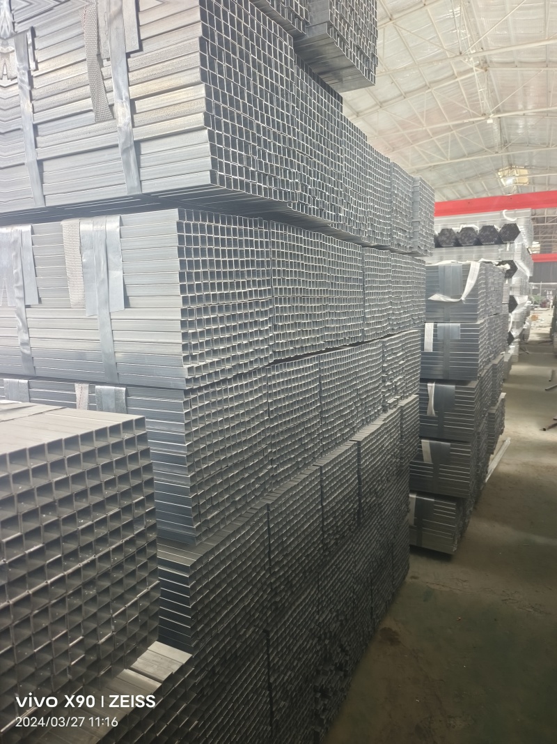 薄壁的圆管和方管市场管材可定制，厚度0.35至2.0