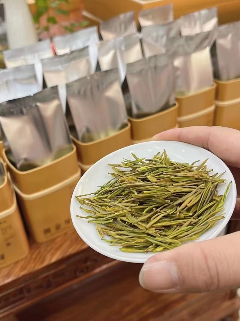 咸丰富硒白茶，大量种植，量大价格优惠，全国供应