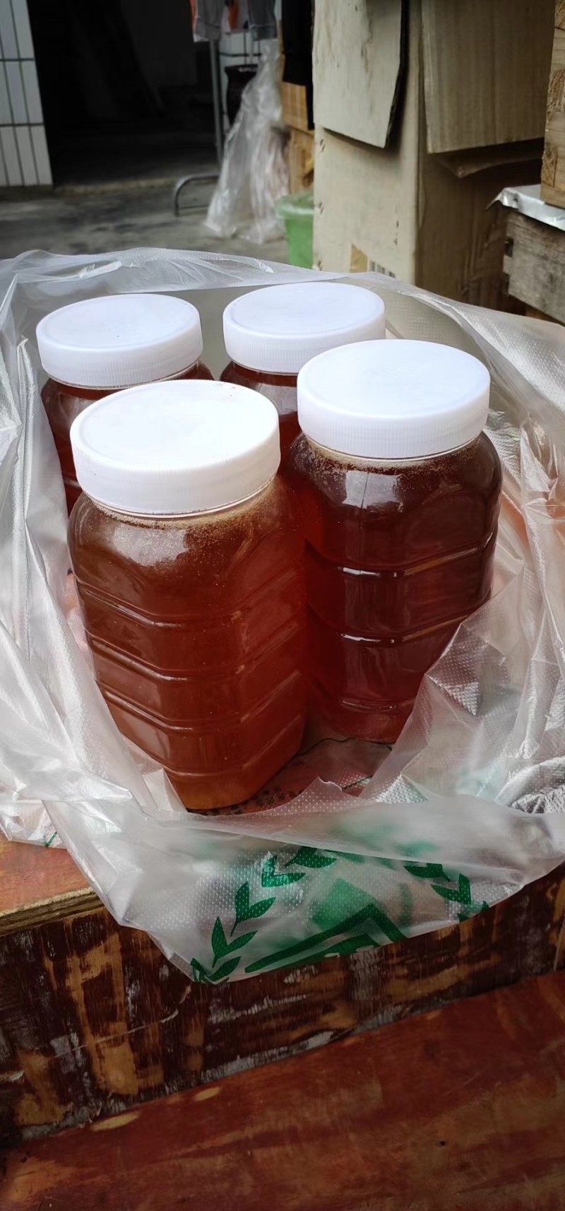 荆条蜂蜜蜂农自产新鲜蜂蜜口味纯正包邮两桶发货面谈电联