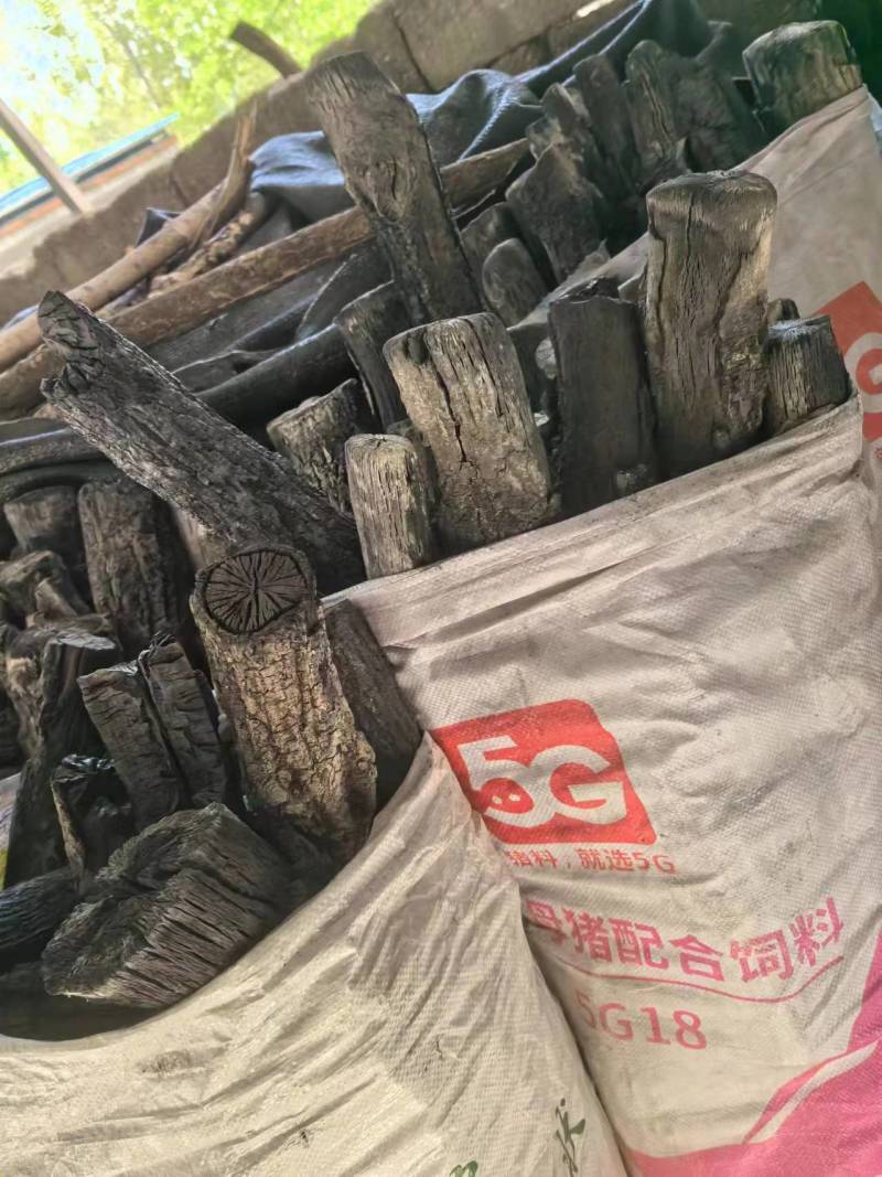 炭，精品菊花炭，烧烤炭，产地直发，无烟，，耐烧，高温，