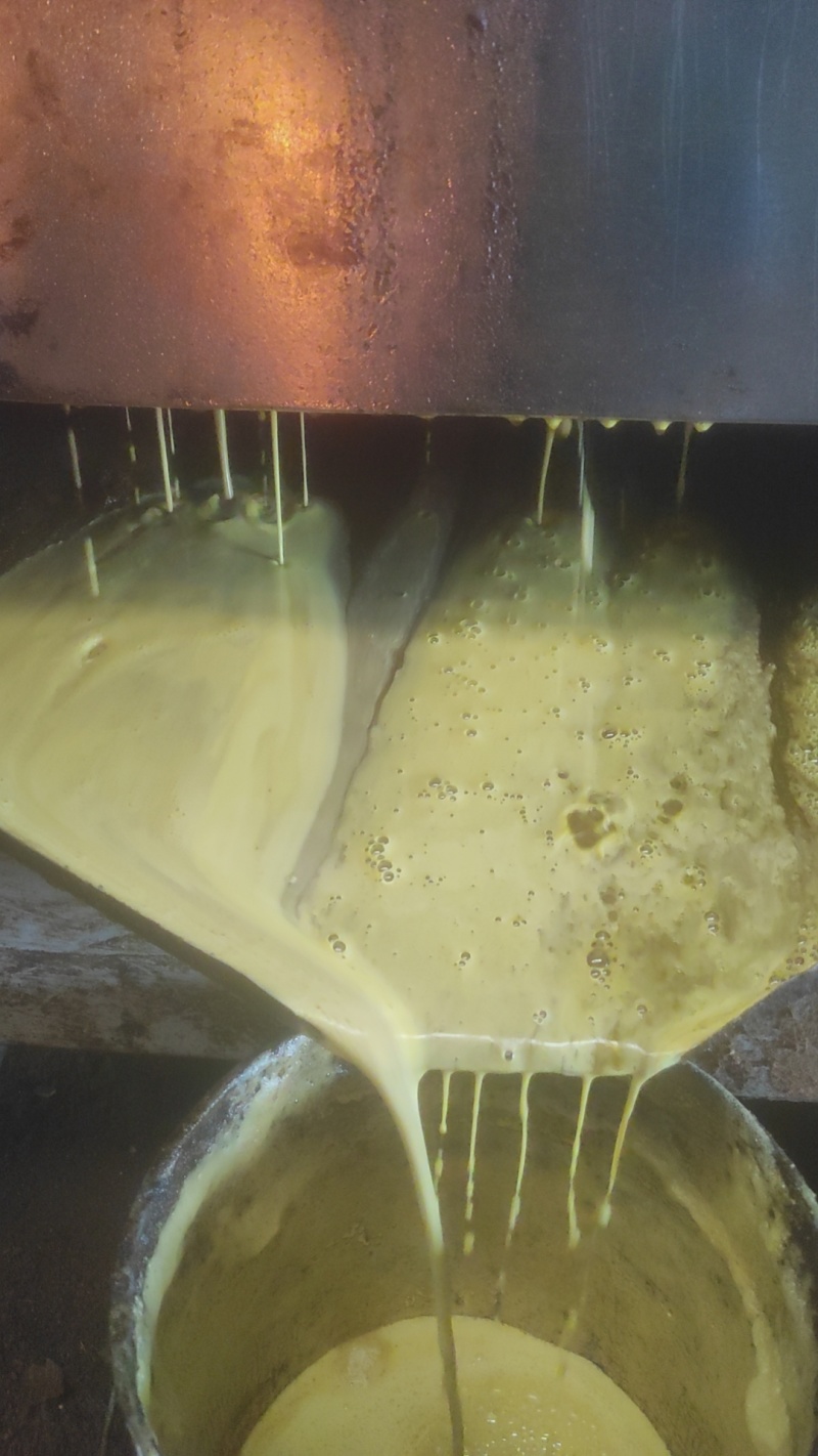 江西菜籽油自家作坊生产常年稳定供应欢迎咨询量大