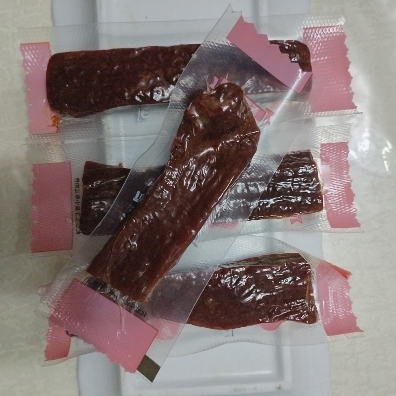 风干牛肉干新疆解馋香辣味五香孜然手撕即食食用营养健康熟食