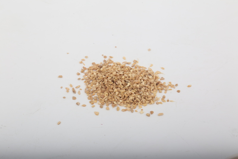 脱水生姜片生姜粒烘干生姜干制品