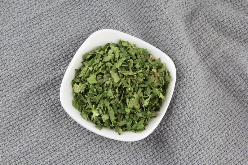 脱水菠菜叶脱水菠菜片粒烘干菠菜干制品