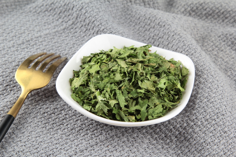 脱水菠菜叶脱水菠菜片粒烘干菠菜干制品