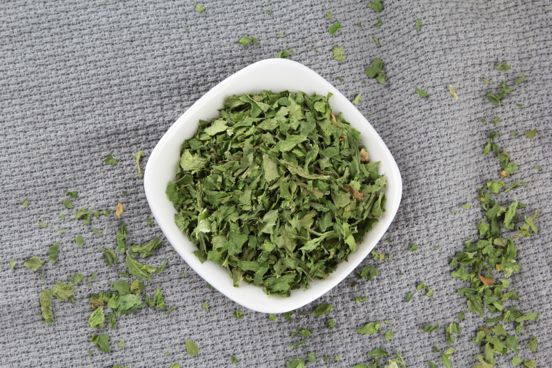 脱水菠菜叶脱水菠菜片粒烘干菠菜干制品