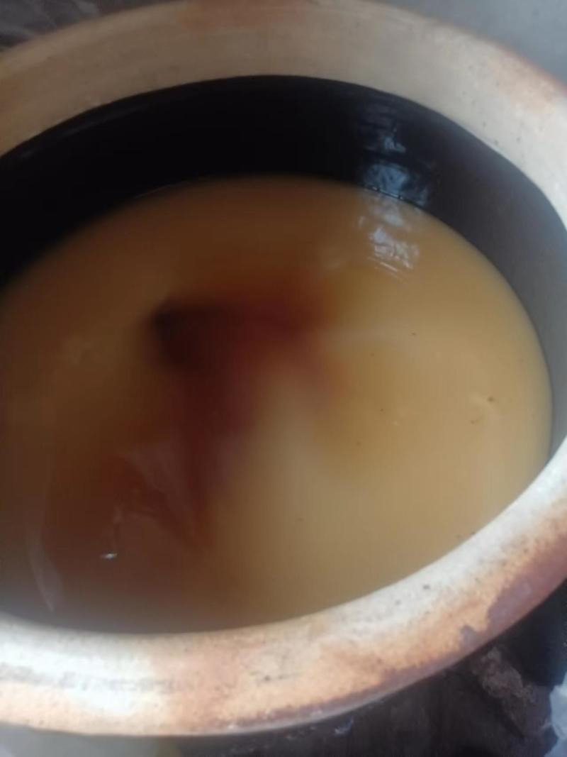 槐花蜜自产自销我今年67了，就养殖蜂蜜欢迎大家买货