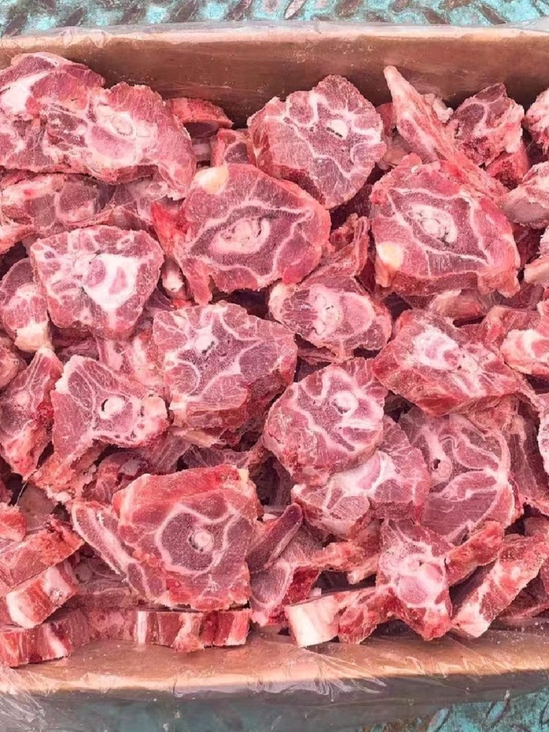 新鲜冷冻满肉羊脖骨羔羊脖子羊蝎子羊骨头火锅熬汤食材