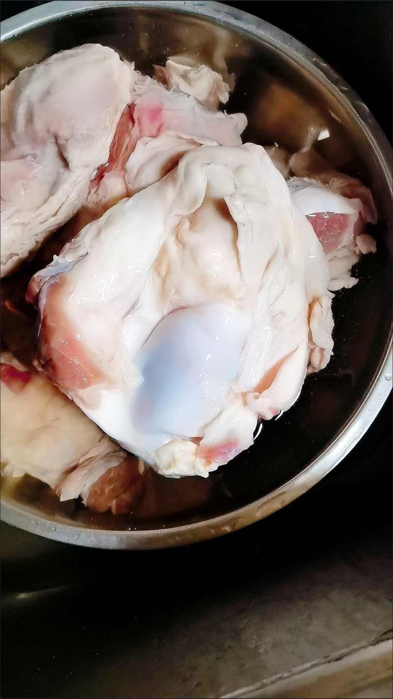 带肉牛膝盖骨新鲜牛大骨牛骨头网红吃播黄牛牛窝骨