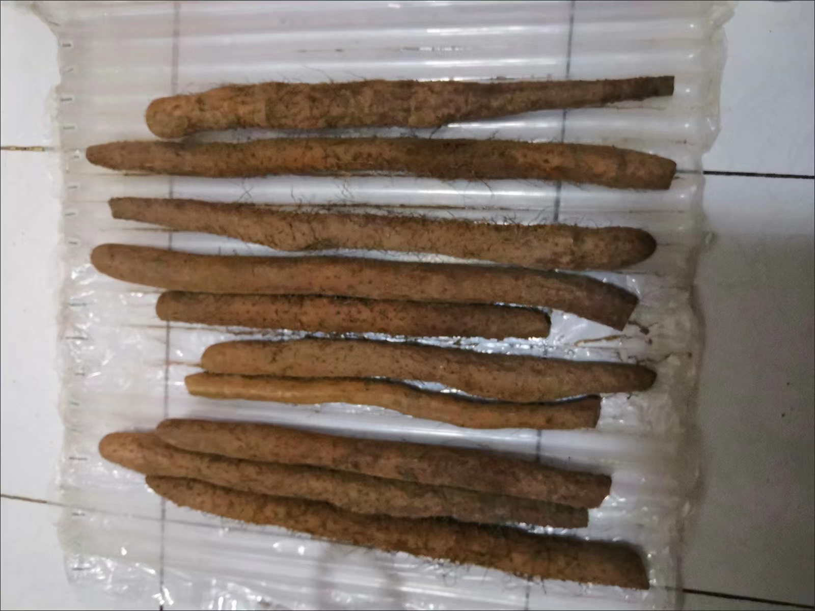 小白嘴山药选购对比图
