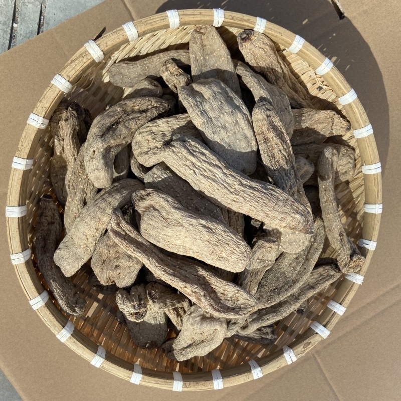 云南昭通无硫乌天麻足干大个天麻干片产地货源