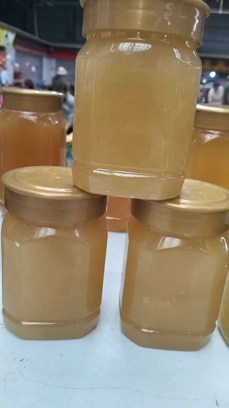 云南普洱天然土蜂蜜保质保量保证纯蜂蜜价格优惠欢迎致电