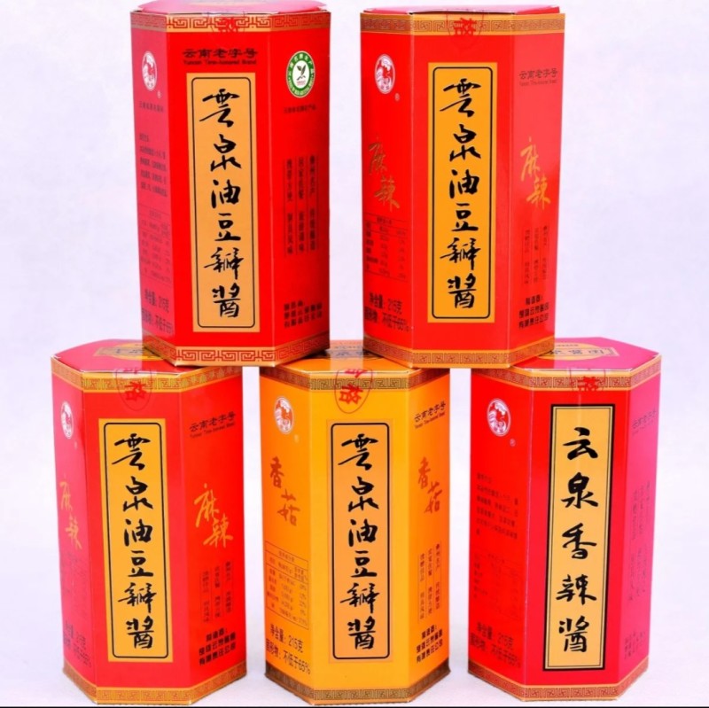 云南楚雄云泉油豆瓣酱调料香辣豆瓣酱香菇豆瓣酱215克一盒