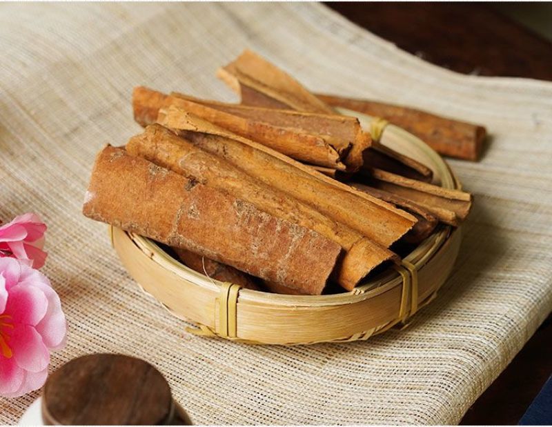 肉桂精选去皮肉桂筒肉桂筒药味好今年新货产地广西