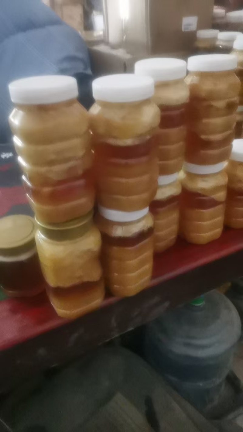 云南土蜂蜜野蜂蜜，一手货源，价格便宜，量大从优，诚信经营