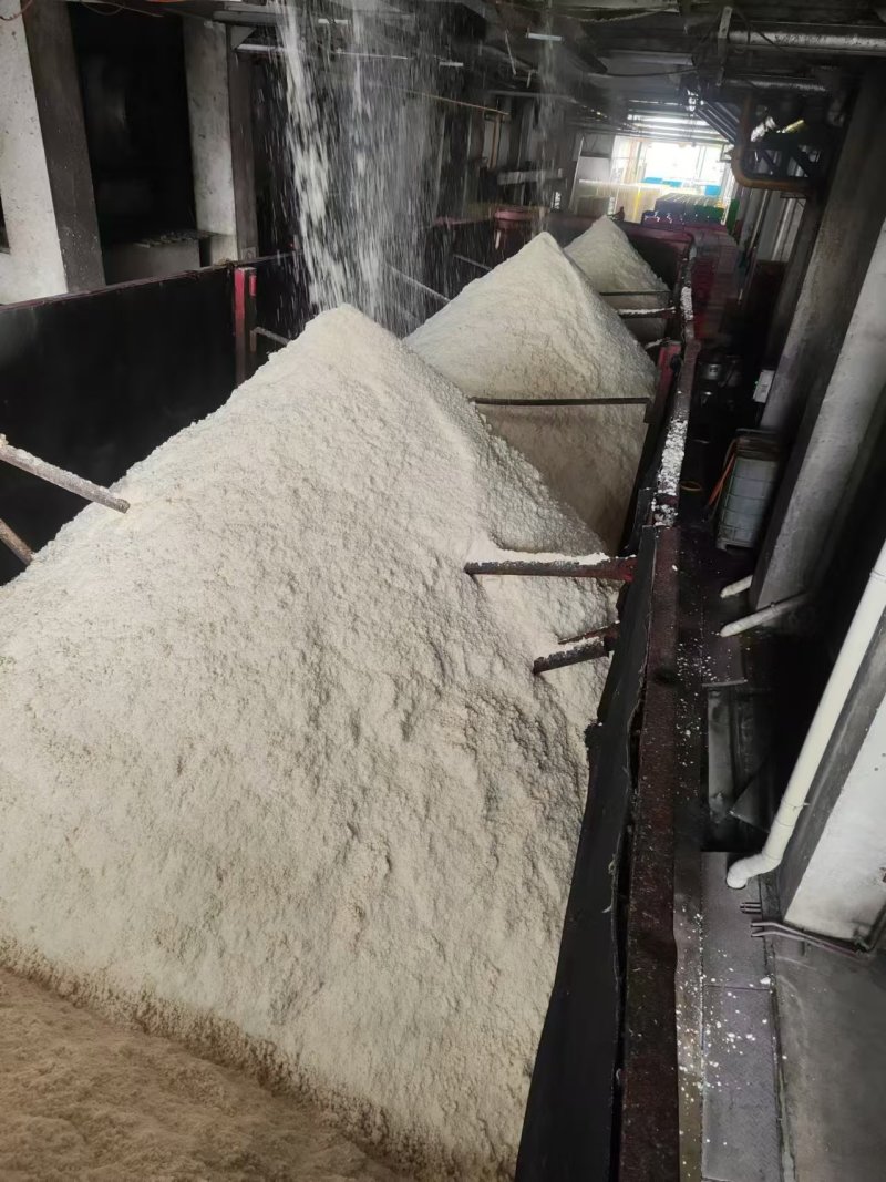 豆腐渣猪牛羊鸡鸭鹅鱼小龙虾均可喂养！降低养殖成本养好帮手