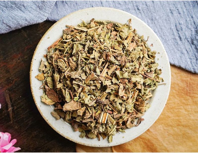 仙鹤草产地重庆奉节，产地一手货源，大自然自然生长，质量好