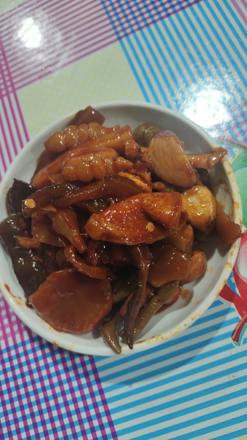 酱菜,泡酱腌菜优选原料，精心酱制，佐餐小菜