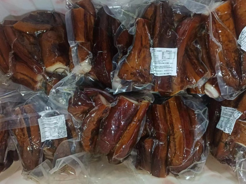 湖南柴火烟熏腊肉偏肥腊肉500g，全国24小时厂家发货