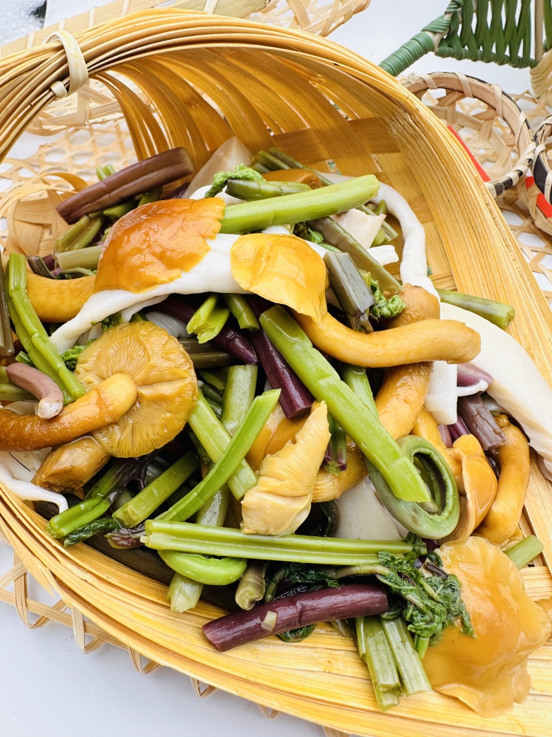 山野菜森林小炒