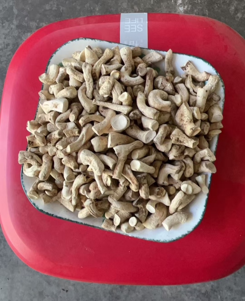 干香菇干香菇脚香菇颗粒等香菇产品，基地直供，欢迎联系