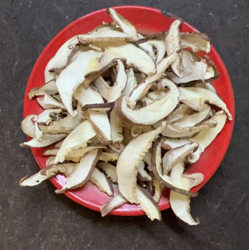 干香菇干香菇脚香菇颗粒等香菇产品，基地直供，欢迎联系