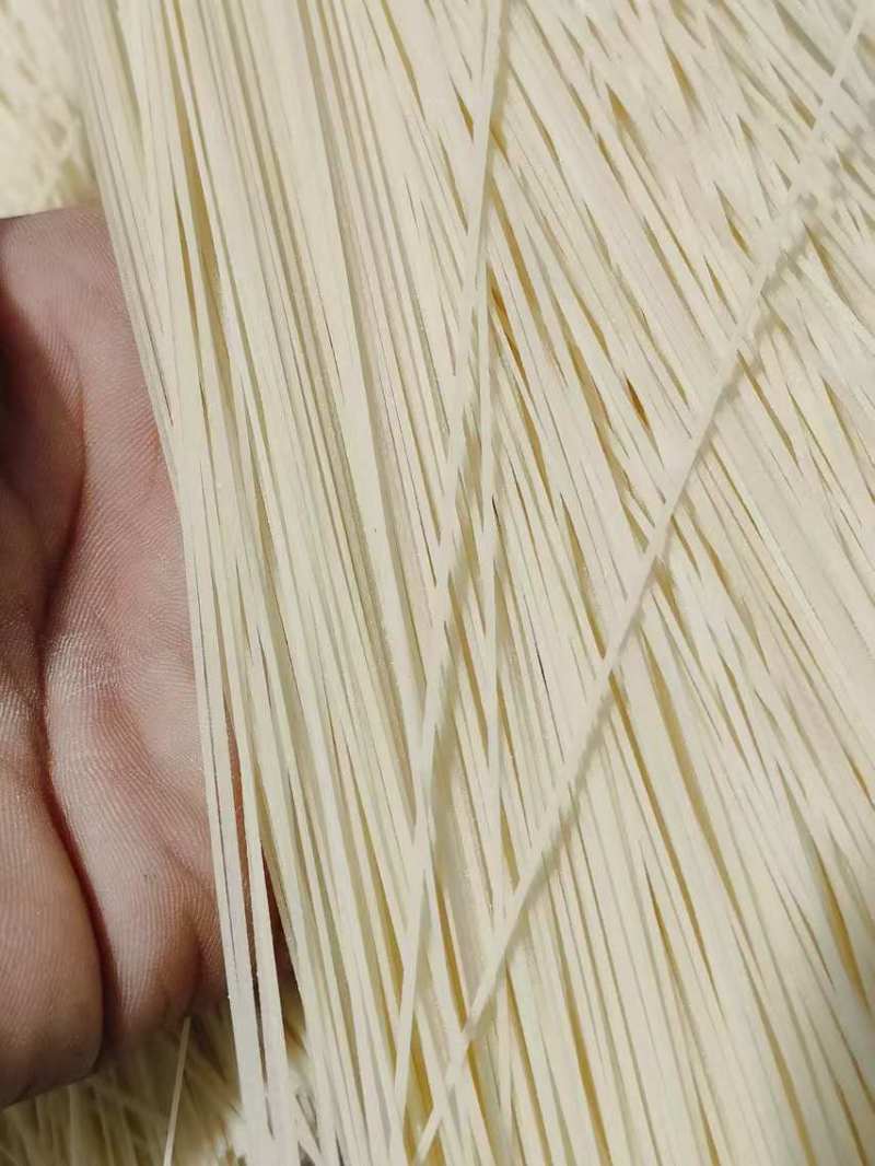 厂家直销手工空心挂面宫面又名线面延面挂面中.高端产品代加工