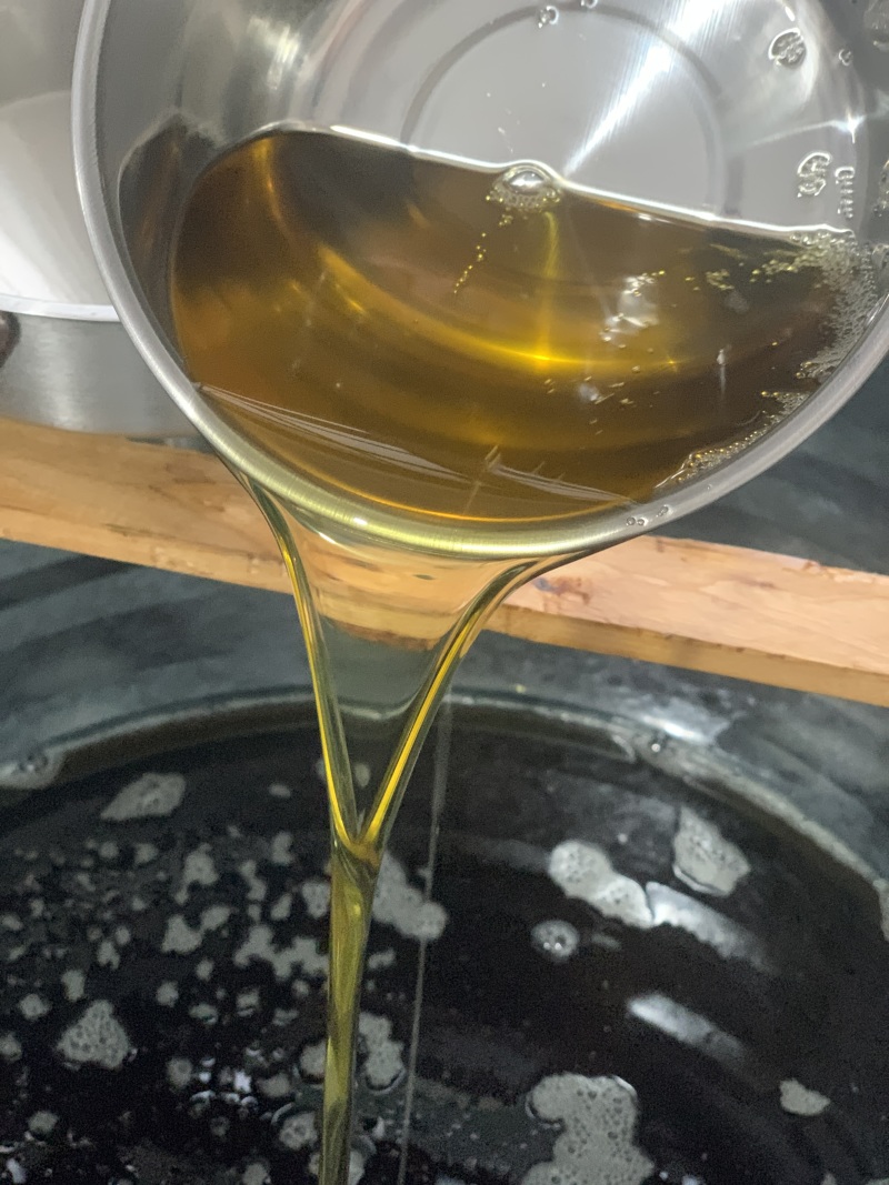 品质纯正农户自产纯花生油纯正浓香食用油量大从优