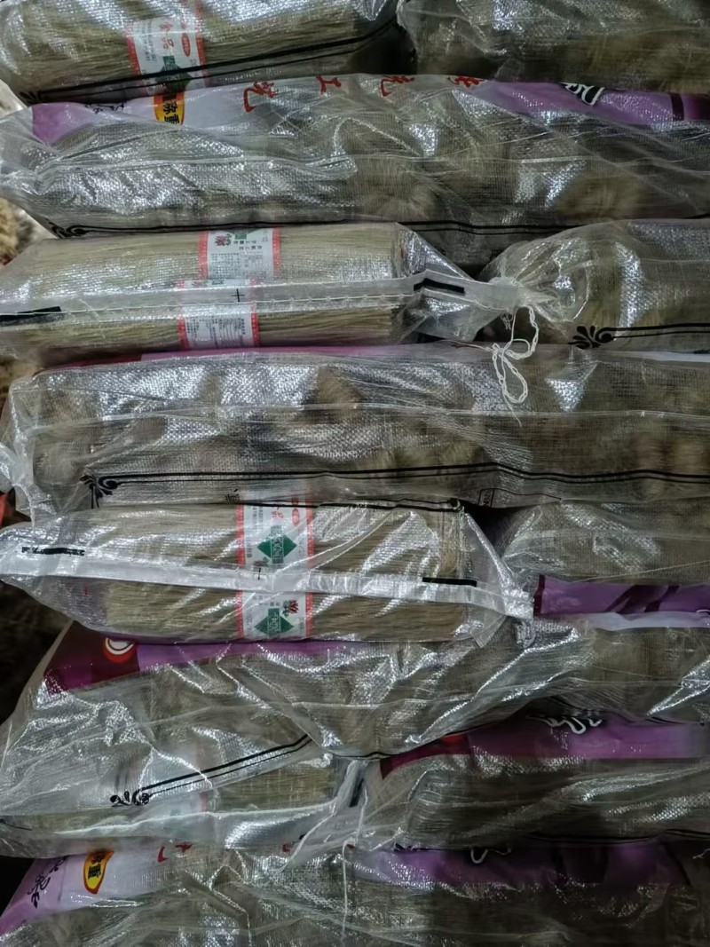 红薯粉条工厂直销量大质优价格优惠一手货源欢迎采购
