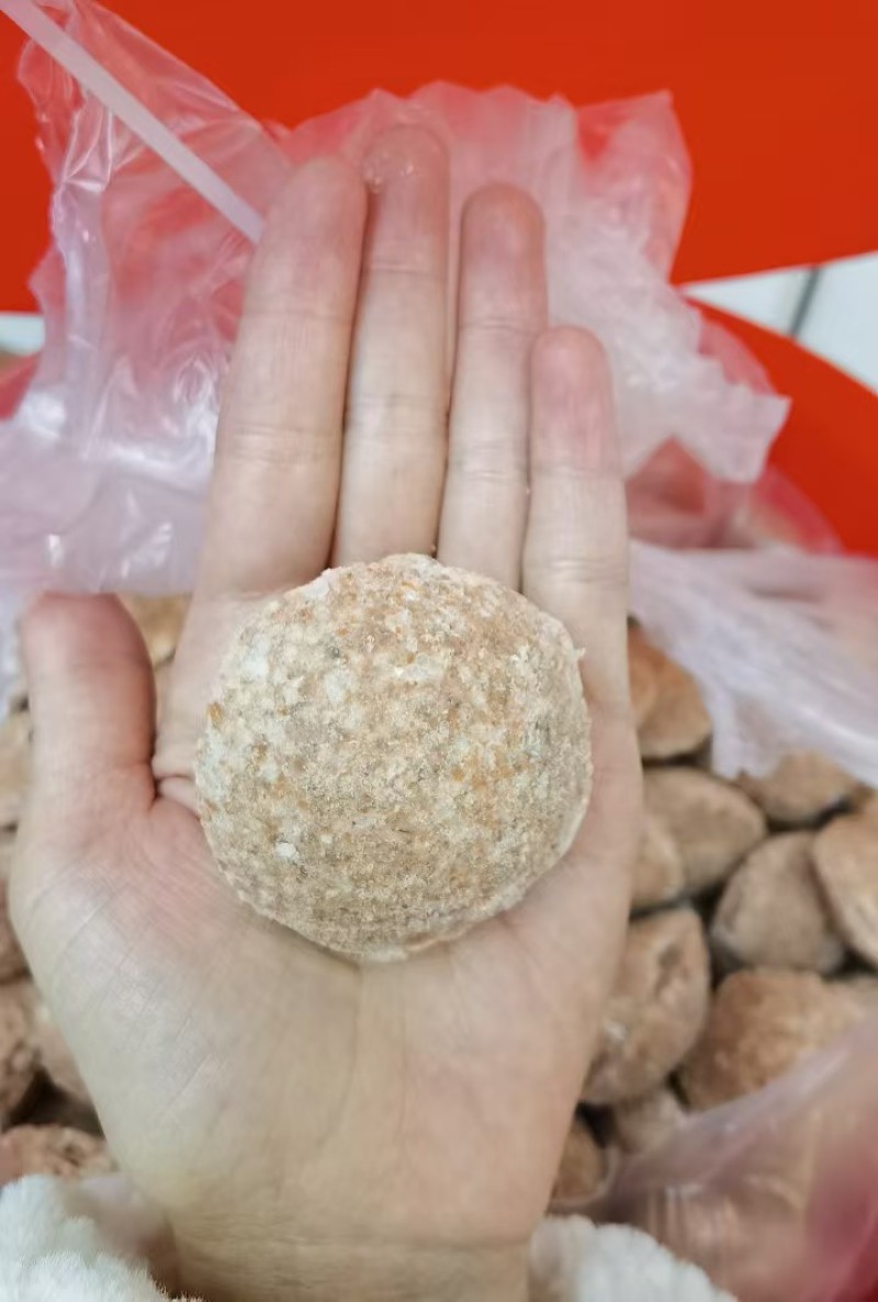 桉树肥46含量控释肥大颗粒桶肥肥料厂家现货直发