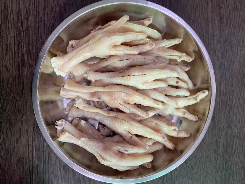 熟去骨鸡爪，无骨鸡爪，大量有货，工厂直发全国发货