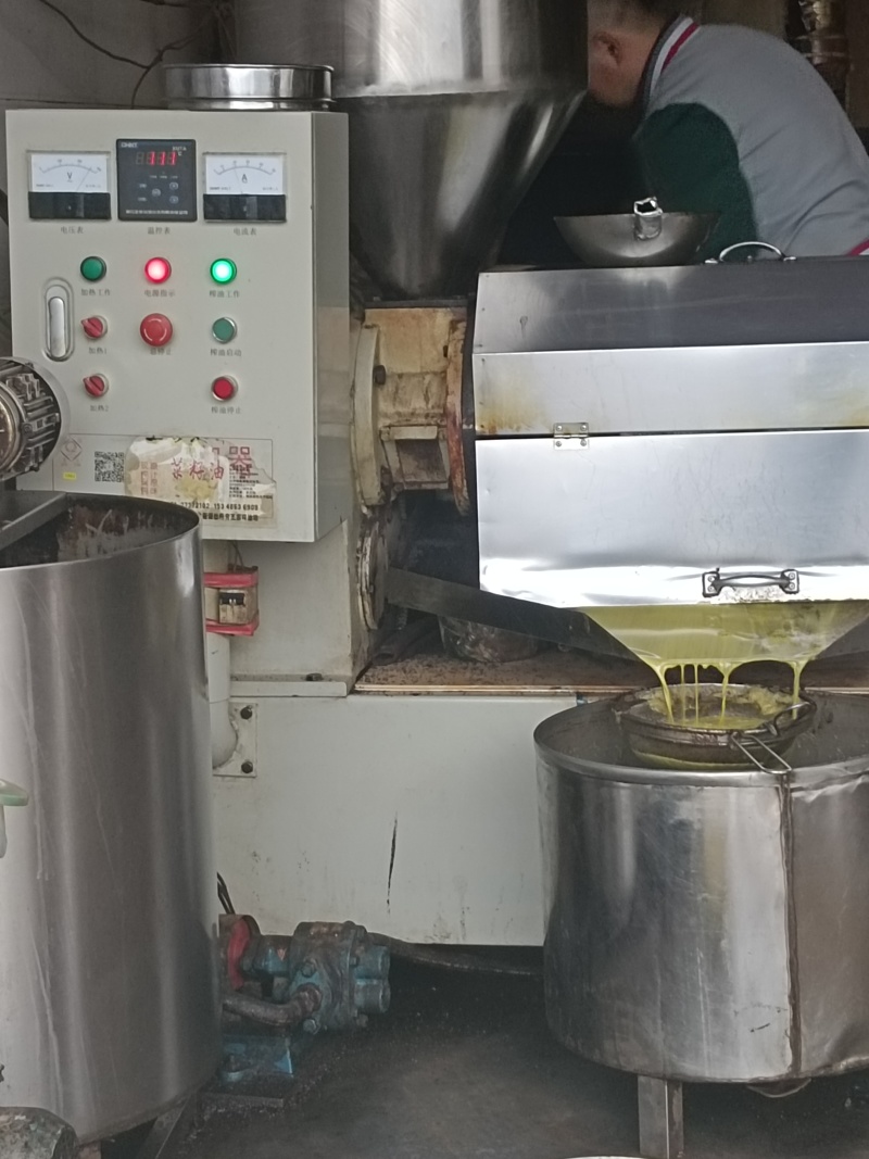 纯菜籽油对接商超散称装瓶量大价优欢迎来电