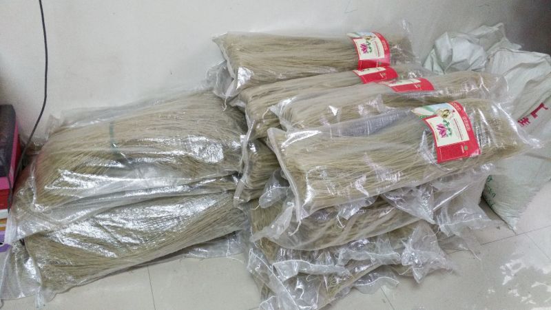 红薯粉条当季粉条纯手工粉条厂家直发大量供货保质保量