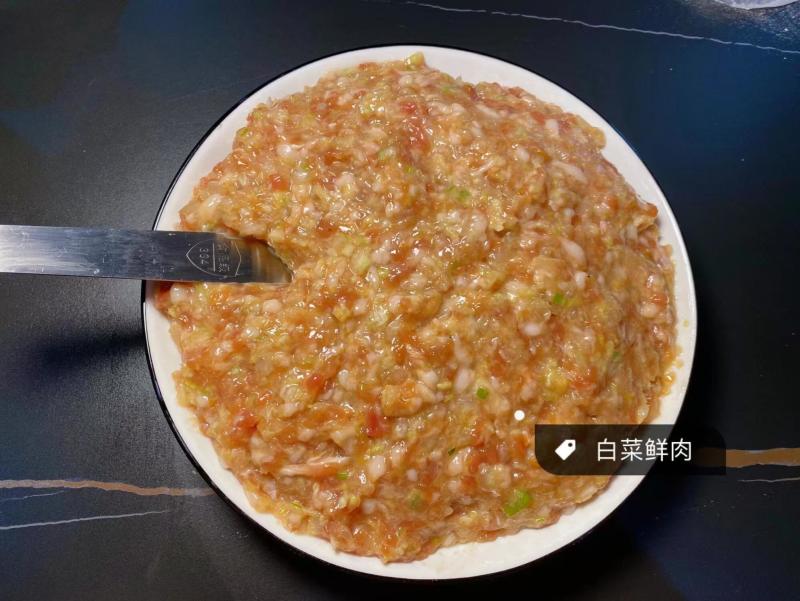 水饺纯手工现包现发品质保证量大从优口味齐全欢迎咨询