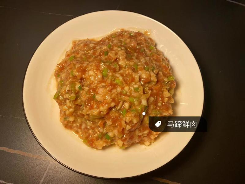 水饺纯手工现包现发品质保证量大从优口味齐全欢迎咨询