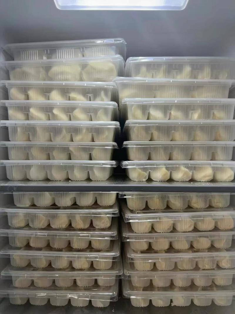 水饺纯手工现包现发品质保证量大从优口味齐全欢迎咨询