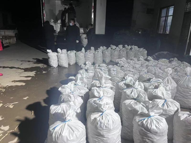慈菇颜色白亮，圆润，供应量大，全国发货