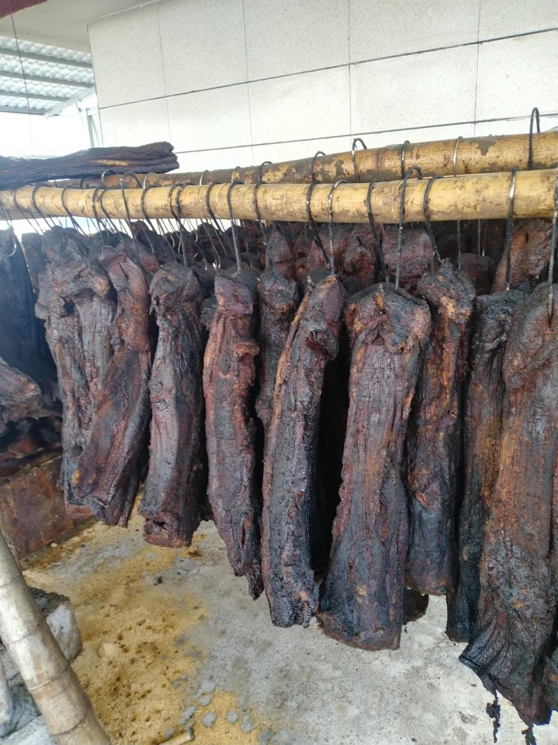 腊肉农家自产产地直发好吃不贵对接全国各级市场欢迎致电