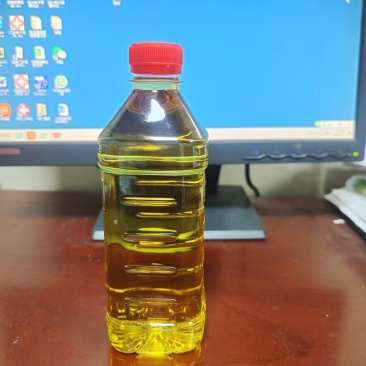 纯山苍子油（木姜子油）热卖中