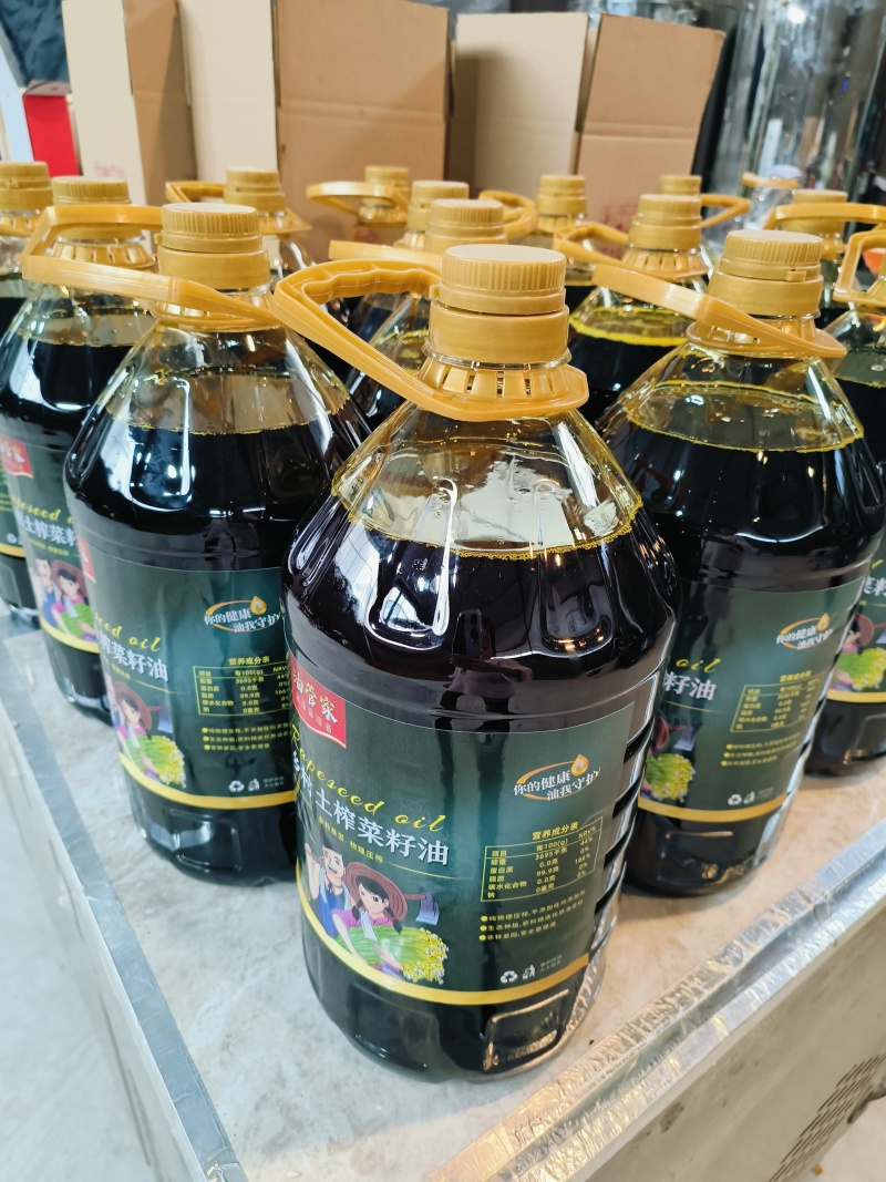 南阳现榨菜籽油，百分之百纯正，假一赔十对接全国商超团购
