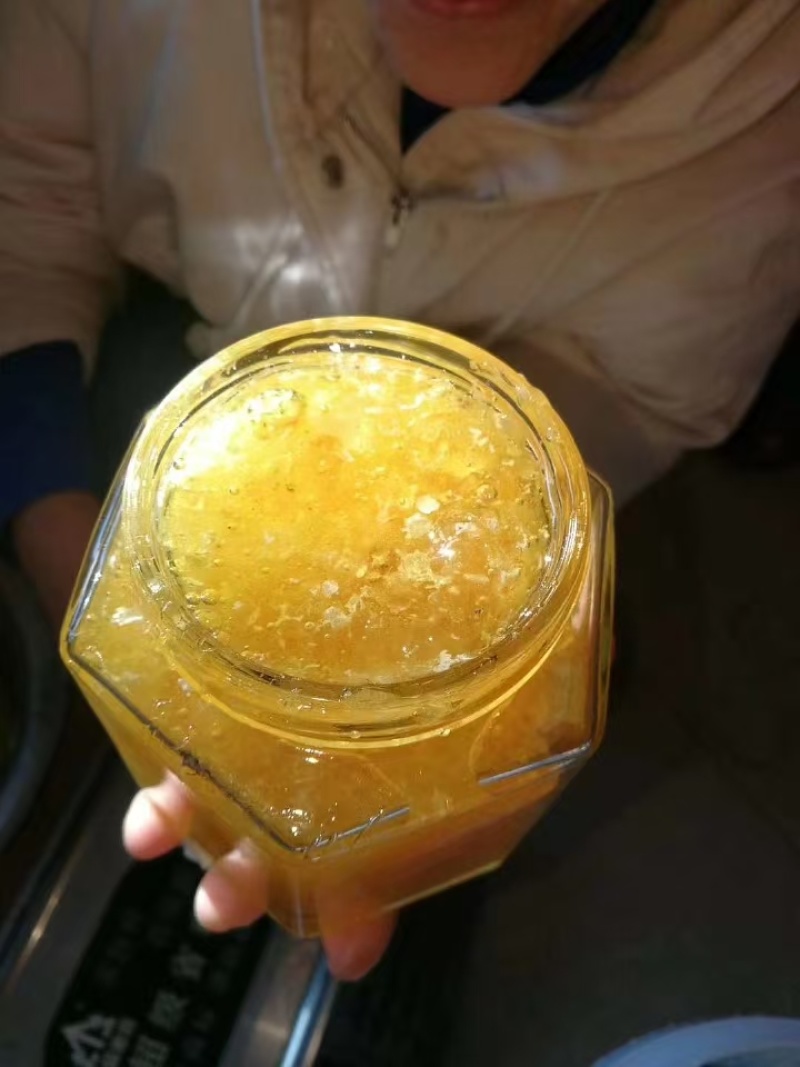 农家土蜂蜜，健康养生农户自产自销欢迎视频看货考察