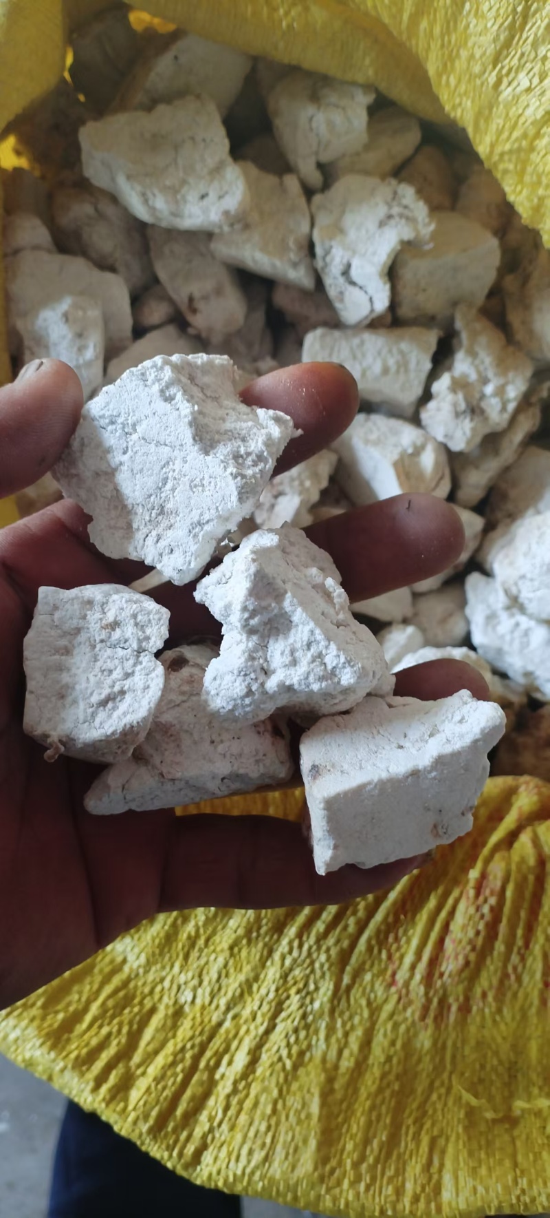 茯苓纯手工切片无硫生态放心购买假一赔十产地直发欢迎致电